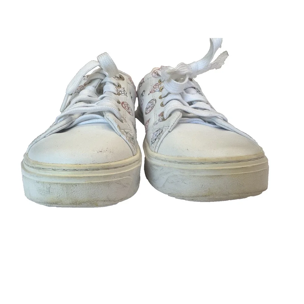 GUESS Denesa Platform Sneakers Chunky Treaded Shoes Womens Size 6 Casual White